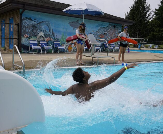 Indiana DNR seeks lifeguards as public swim spots prepare for Memorial Day opening – WBIW