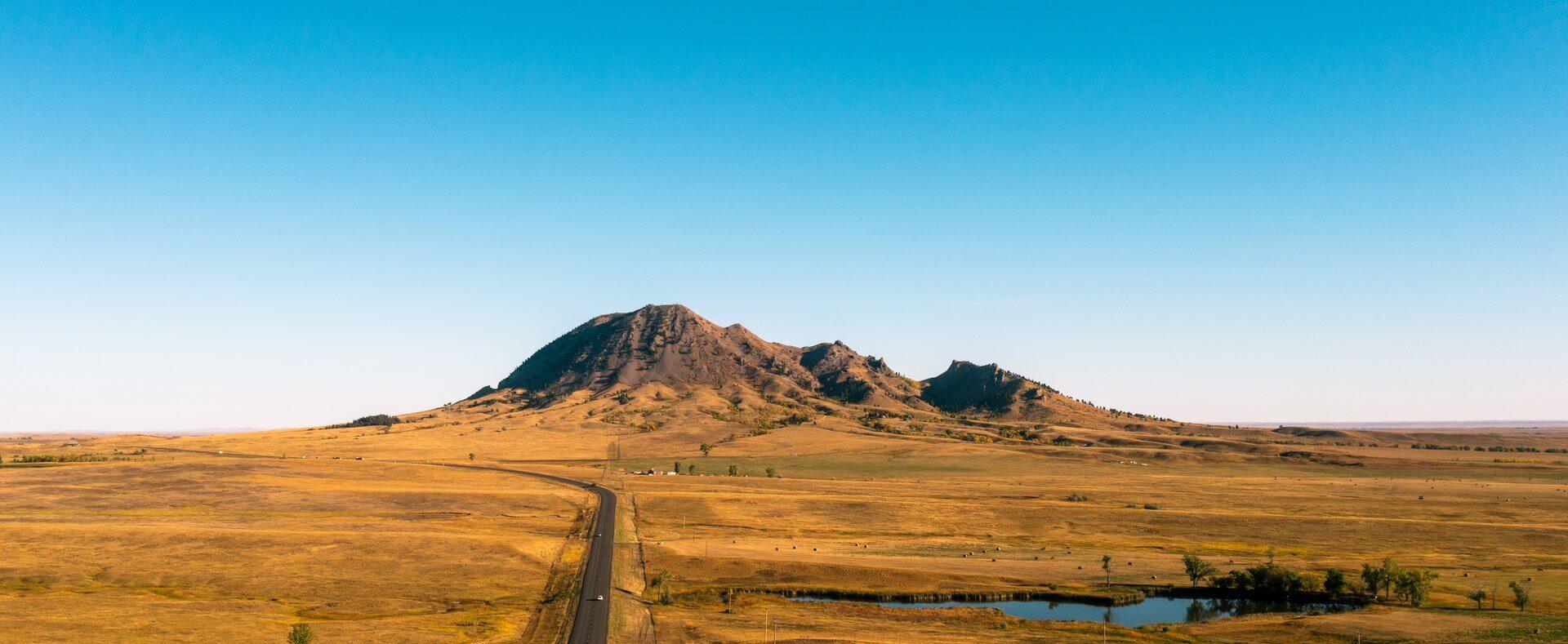 Cultural⁣ significance and Ancient ​Context of⁣ Bear Butte