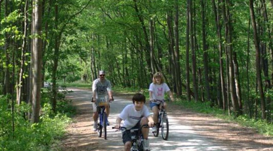 A Hiker’s Path: Westward trip leads to stop at Finger Lakes State Park in Missouri – Spencer Evening World